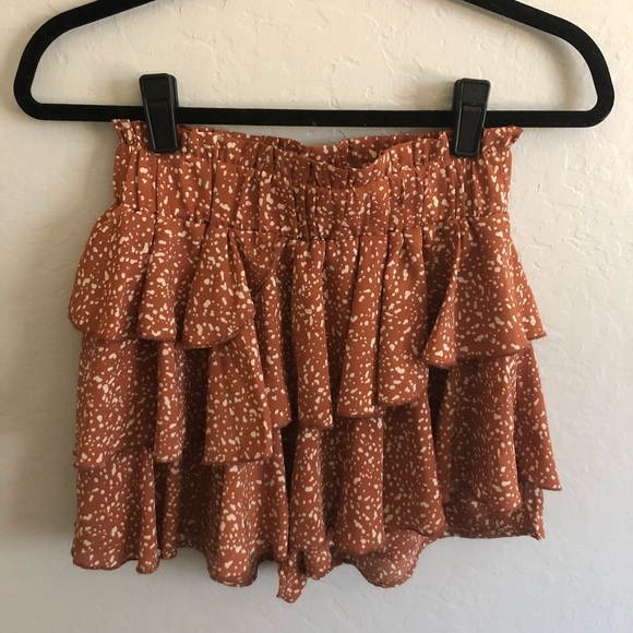 The Rollin J layered ruffled shorts - Picture 2 of 5